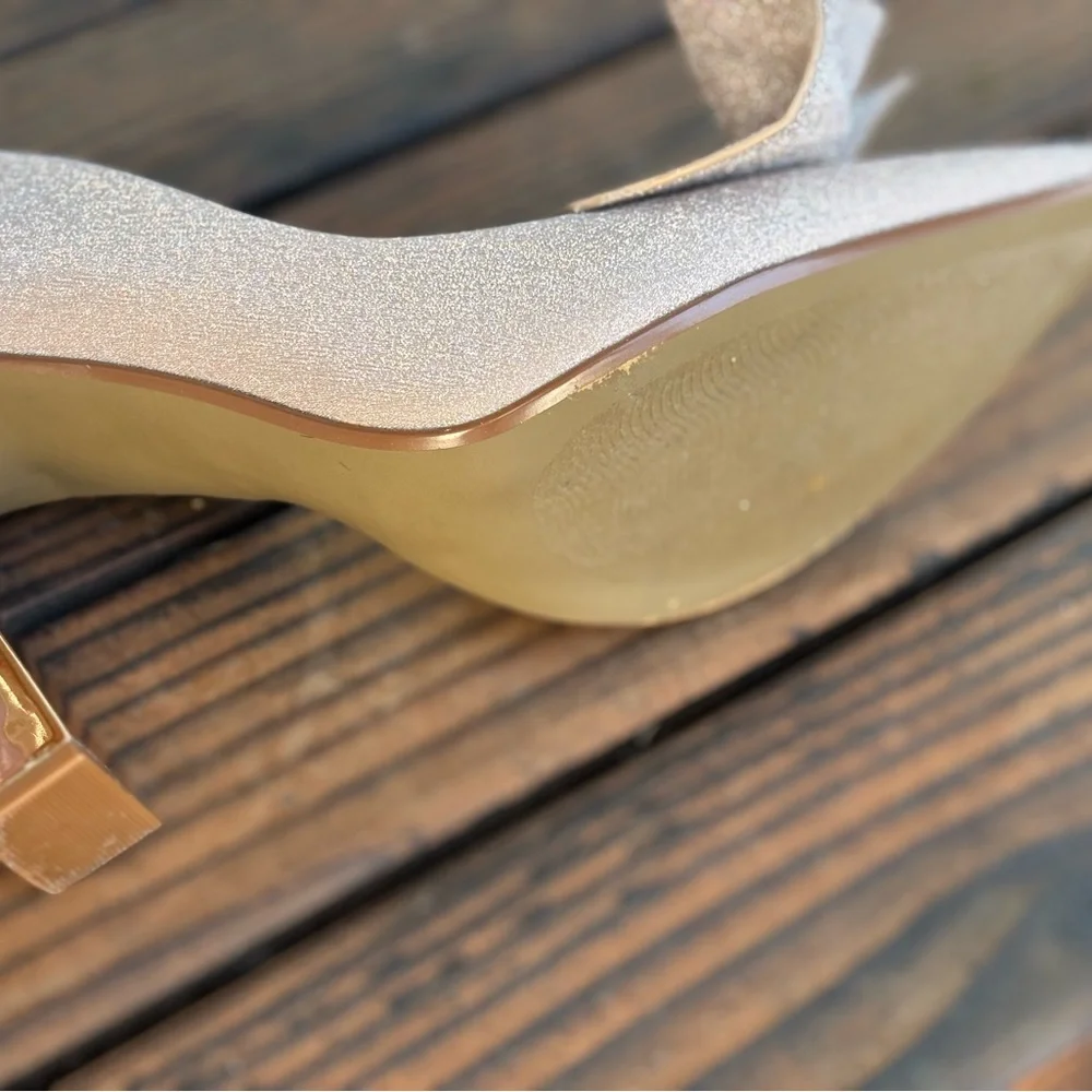 Betsey Johnson New Year’s Eve Shoes  Size 9 ECU - Picture 4 of 4